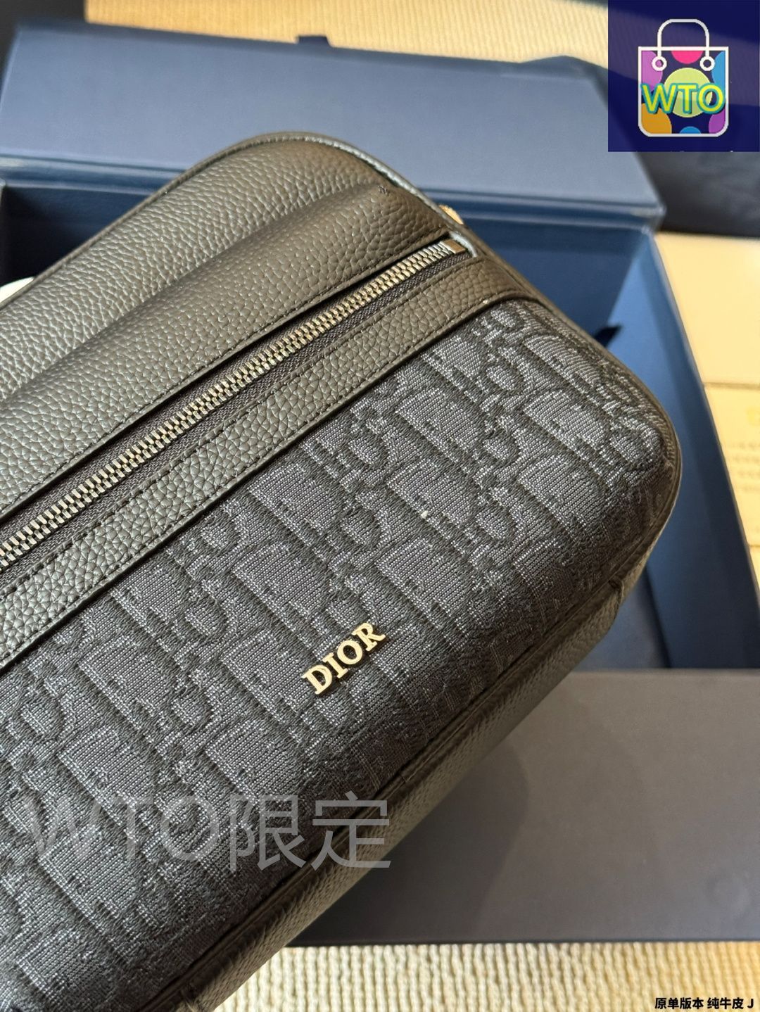 Dior　9万円　美品 　最高級素材ペッカリー　メンズフリーサイズ　イタリア製 Dior9万円美品 最高級素材ペッカリーメンズフリーサイズイタリア製