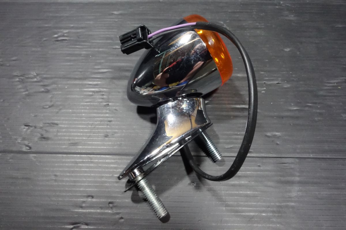 フロントウインカー 左右セット FLTR ロードグライド ハーレー 純正 FLTR FLTRX FLTRU FLTRUSE FLTRXSE R20250728 LAWEED_CL