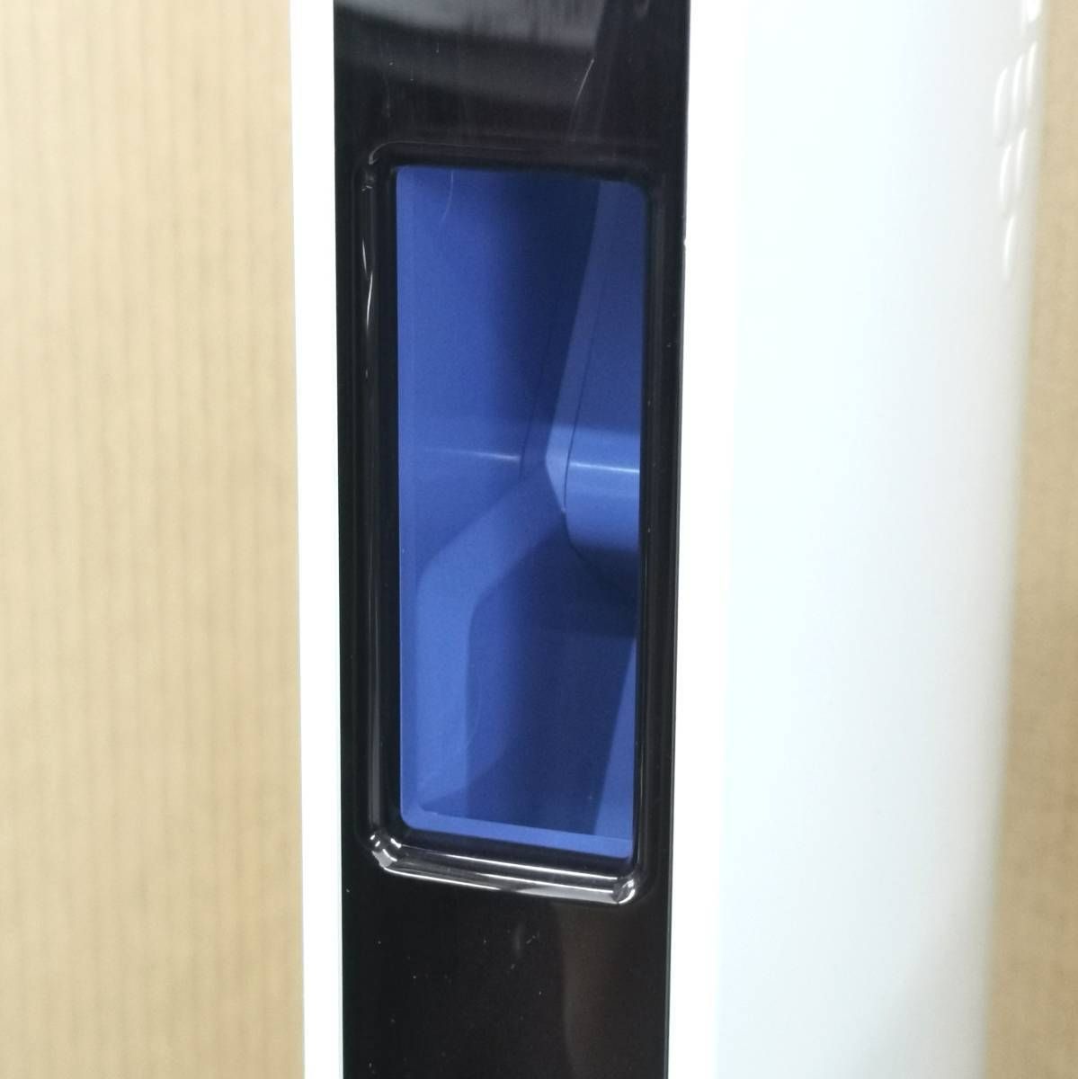 シャープ SHARP プラズマクラスタースリムイオンファン PF-ETC1-B プラズマクラスタースリムイオンファンを発売 | ニュース