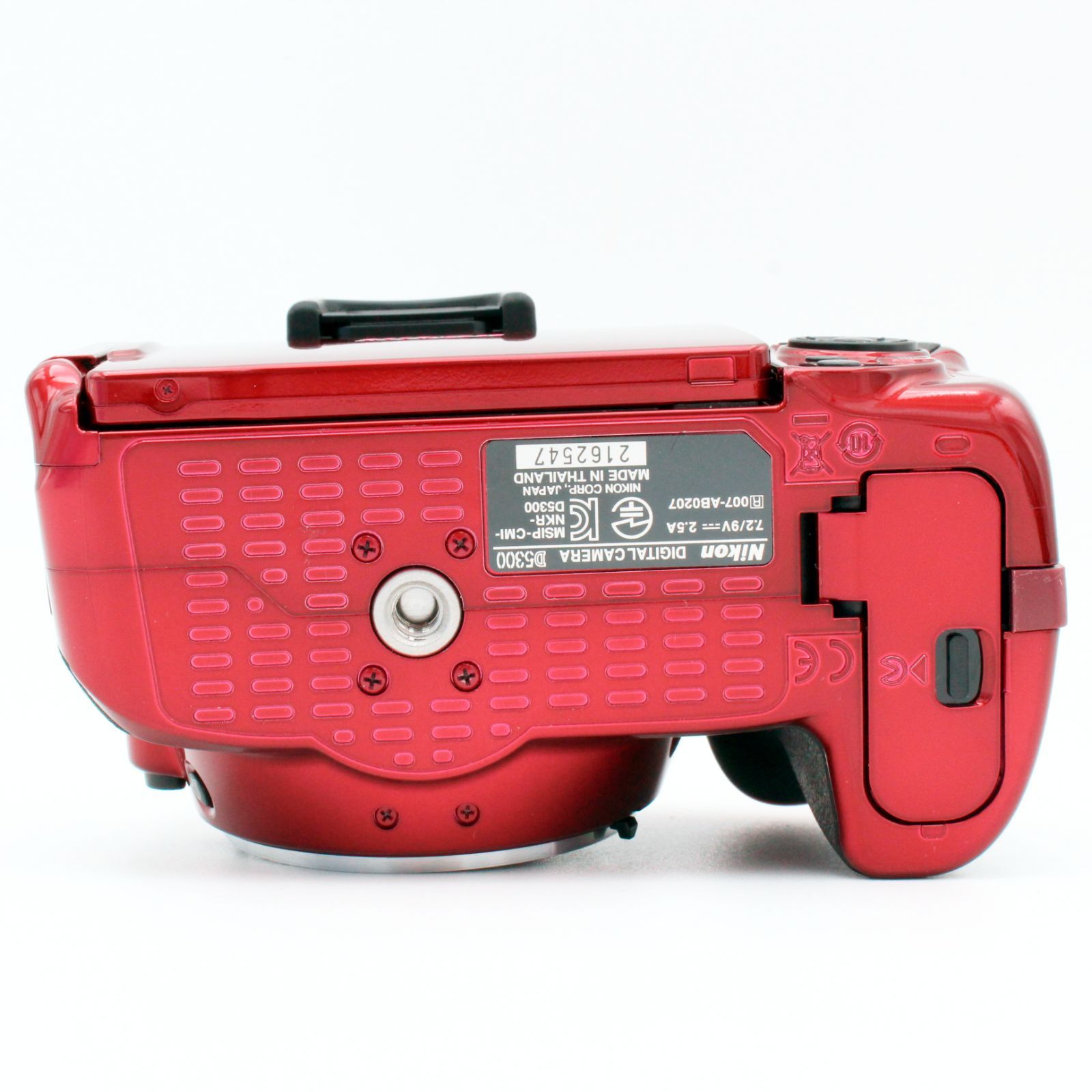 わずかシャッター数1689枚【新品級】Nikon D5300 レッド ボディ#7518
