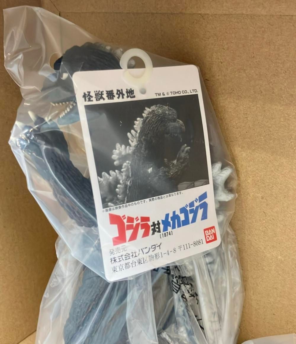 バンダイ