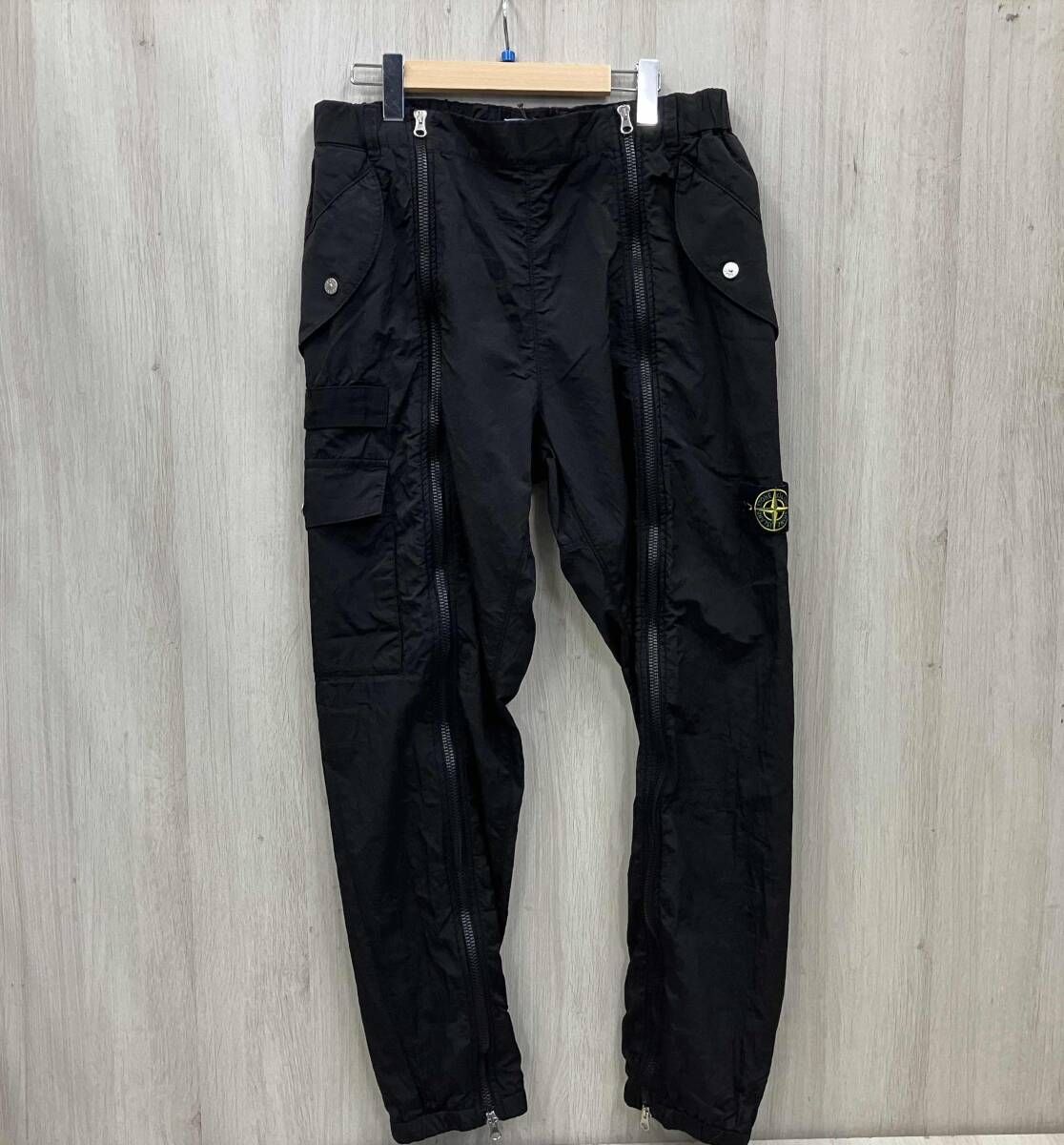 STONE ISLAND ストーンアイランド センタージップ カーゴパンツ