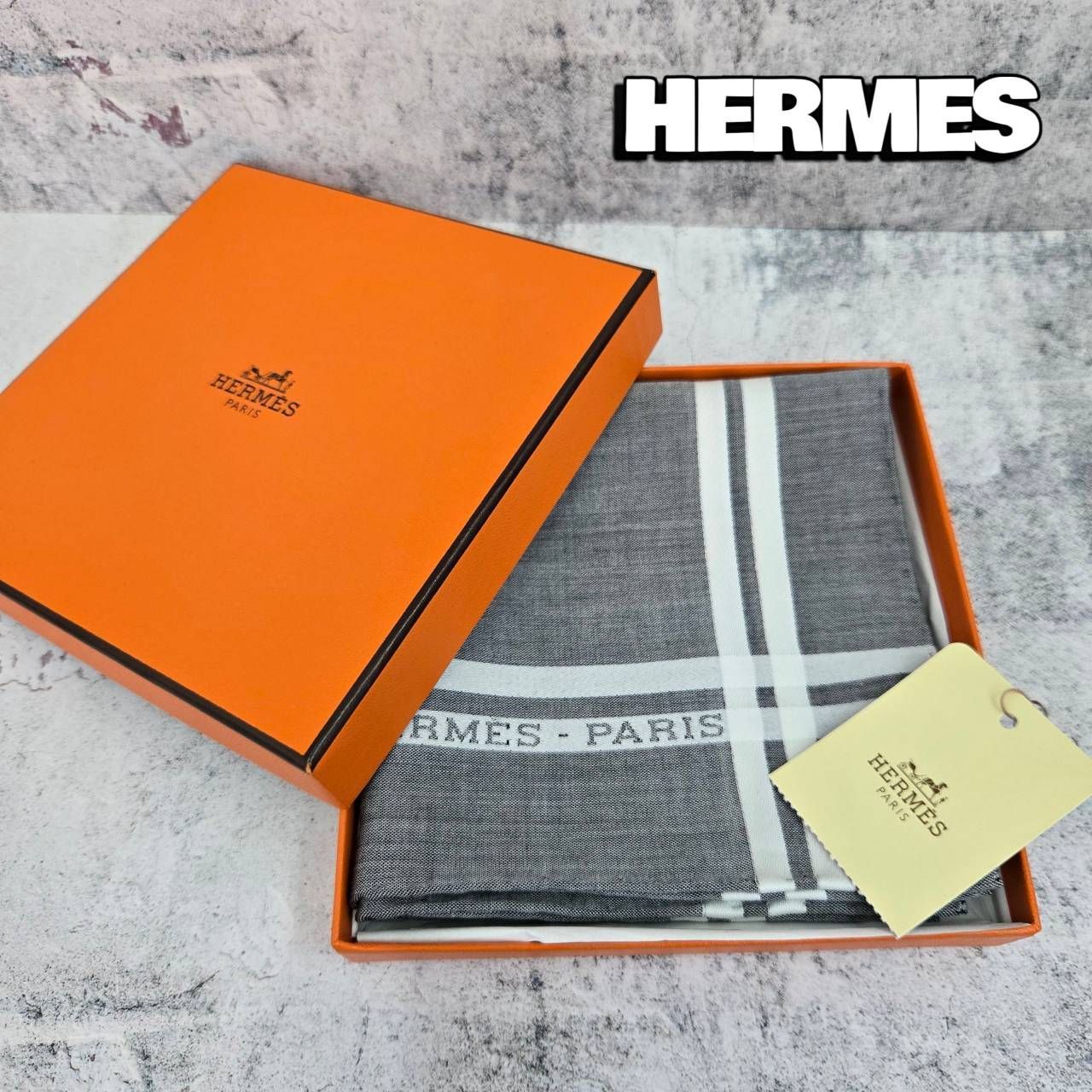 エルメス HERMES スカーフ コットン100％  ハンカチ 未使用 HERMES エルメス ハンカチ グレー系 コットン100％ 箱