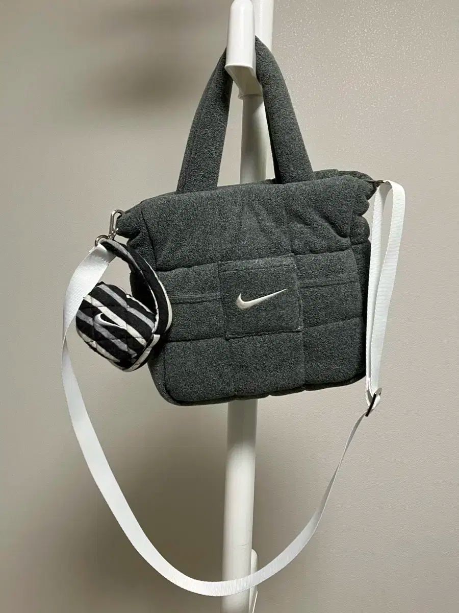 Felisi（フェリージ）の「Felisi (フェリージ）ウェストバッグ 799/15