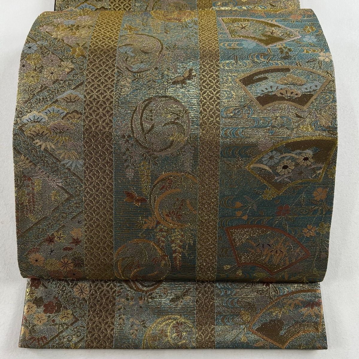 312y32◆花丸文 袋帯 六通 金糸 梅 鉄仙花 菊◆美品 成人式 結婚式 袋帯 美品 秀品 格天井文 花丸文 金糸 箔 金色 六通 正絹 【中古