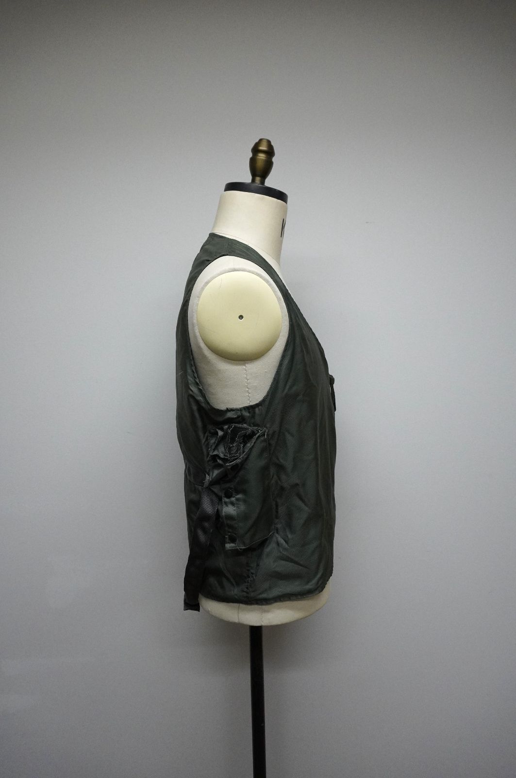 ◆US.AIR.FORCE E-1ベスト USED 美品 胸ロゴ 1962年 ◇US.AIR.FORCE E-1ベスト USED 美品 胸ロゴ 1962年 - メルカリ