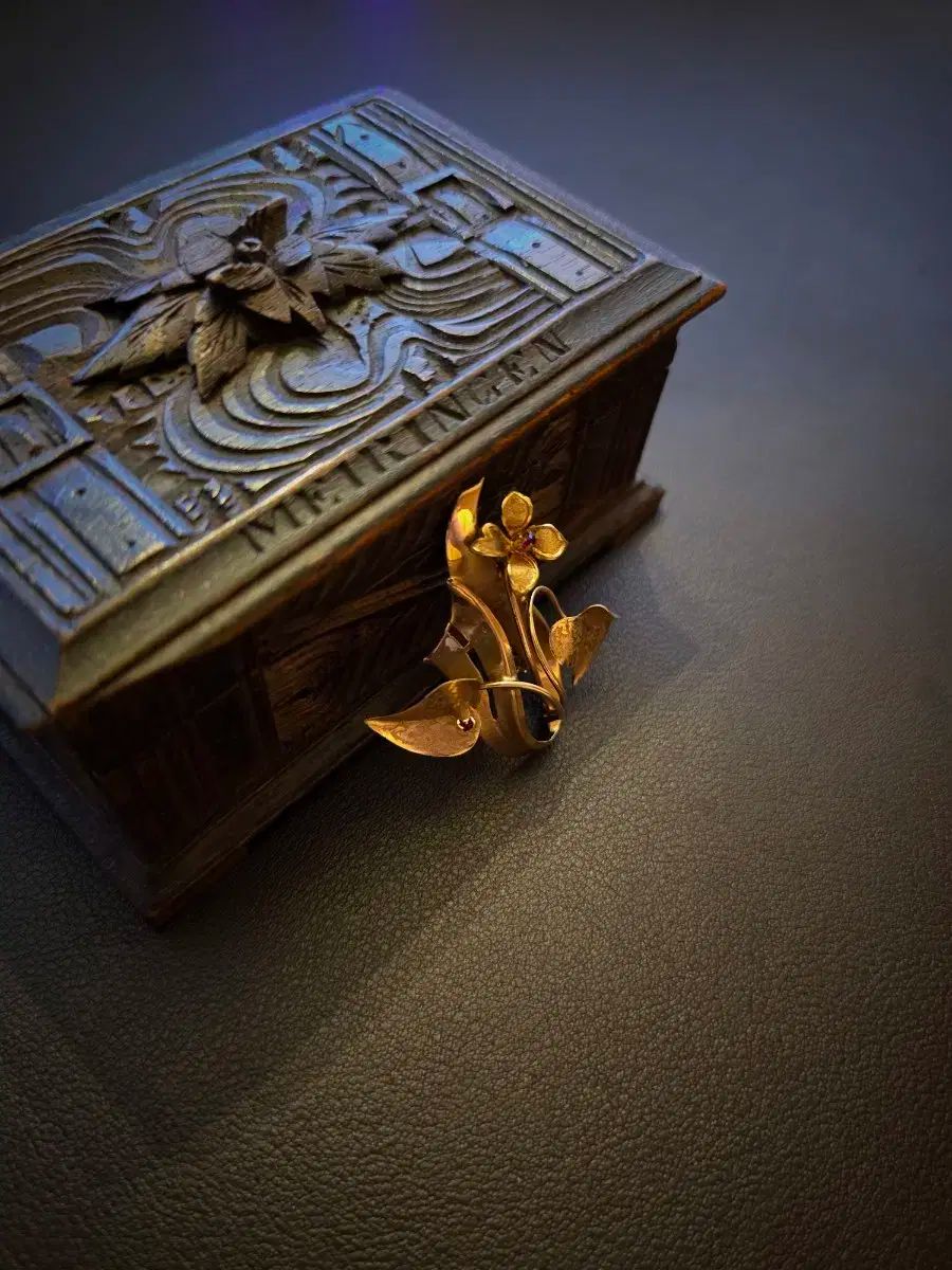 オリジナル ヴィンテージ 水仙 フローラル ブローチ