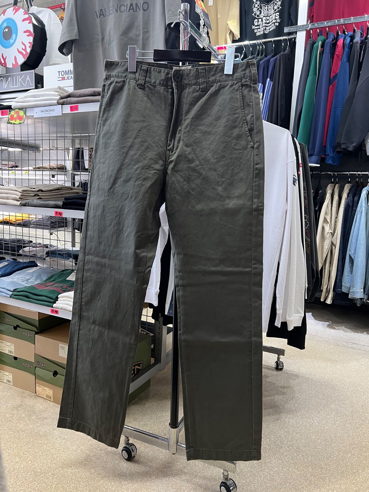 レオナール シルクブラウス 13号 日本製 レオナール シルクブラウス 13号 日本製 レオナール シルクブラウス美品