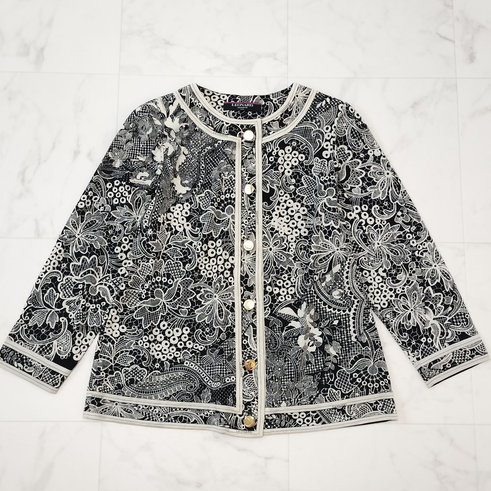 LEOARD レオナール 金ボタン カーディガン 花柄 M 黒系 ジャケット 長袖