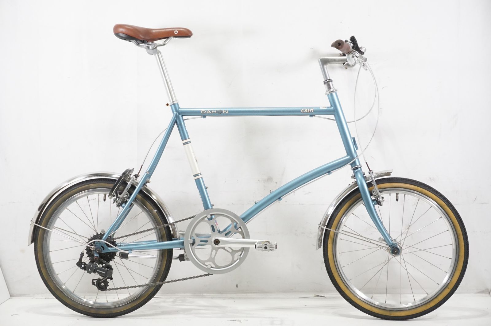 DAHON 「ダホン」 CALM 2023年モデル 20インチ ミニベロ