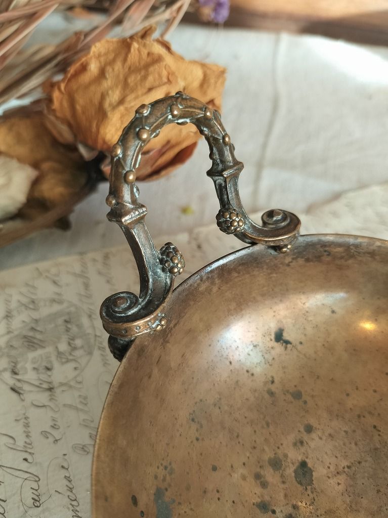 取っ手付き 小物入れ