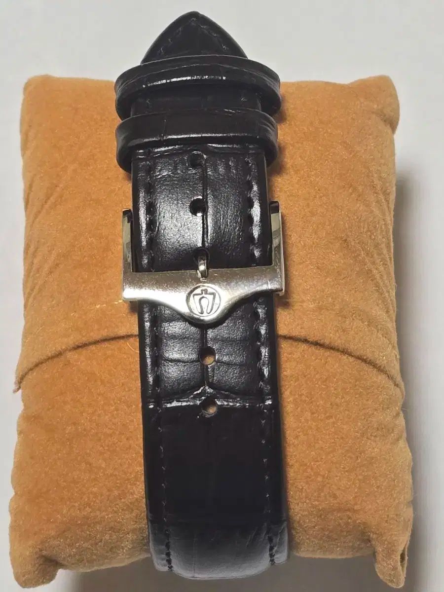 No.1039　BULOVA(ブローバ)AUTOMATIC 自動巻き 文字盤ネイビー 23石 NO メンズ ビンテージ 腕時計 デイデイト ヴィンテージ BULOVA(ブローバ) オートマティック 時計 腕時計 韓国可愛い