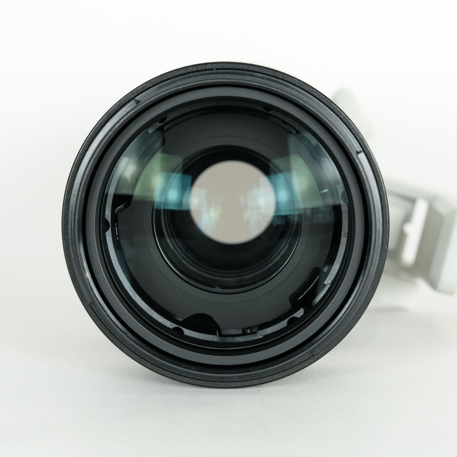 【メルカリ最安値】FE 70-200mm F2.8 GM OSS II 良品】SONY(ソニー) FE 70-200mm F2.8 GM OSS II SEL70200GM2