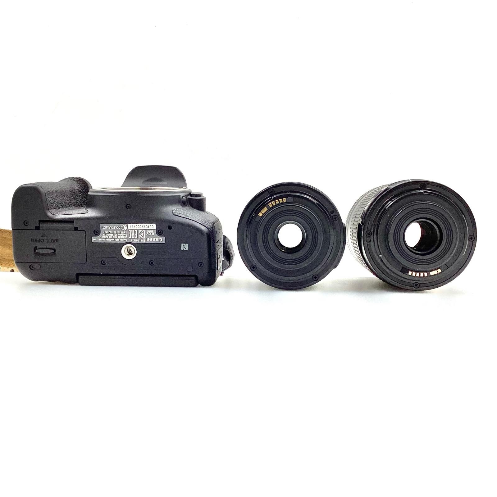 最速発送】Canon デジタル一眼 EOS Kiss X8i ダブルズームキット