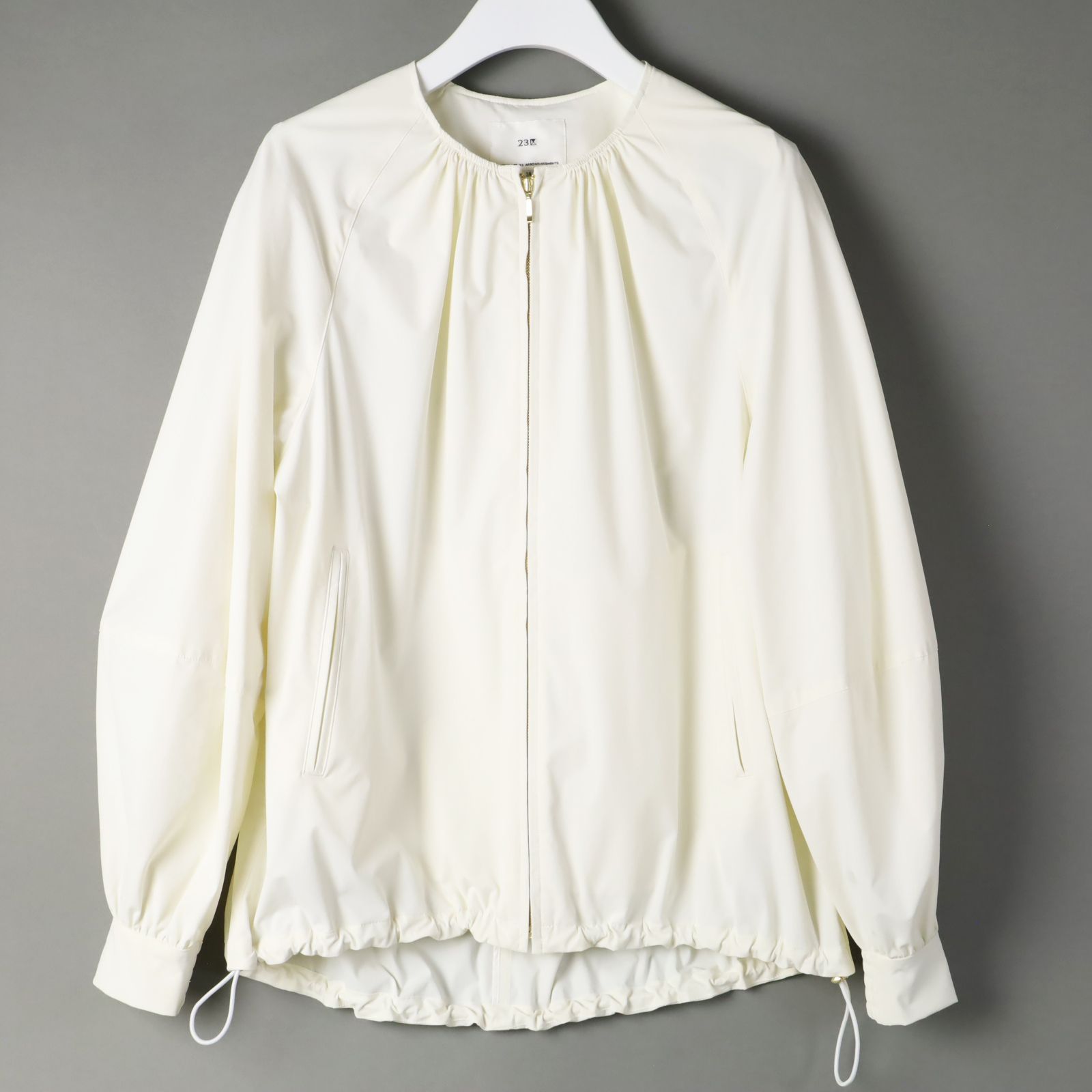 351b新品 23区 洗える ナイロン2WAYストレッチブルゾン ジャケット38 23区｜【洗える/撥水加工】ナイロン2WAYストレッチ ブルゾン