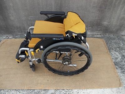 多機能自走式車いす NEXT-31B-38