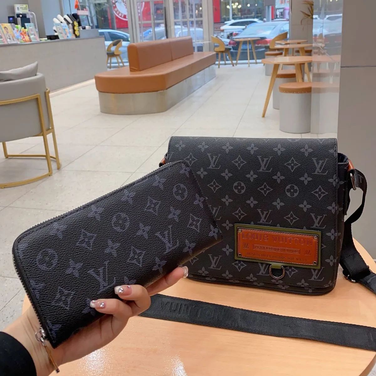 未使用に近い LOUIS VUITTON ルイヴィトン メンズ ウエスト