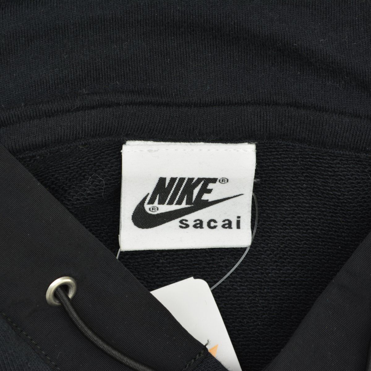 sacai×NIKE】HELLO sacai限定 23-03245M カスタムスウェットパーカー