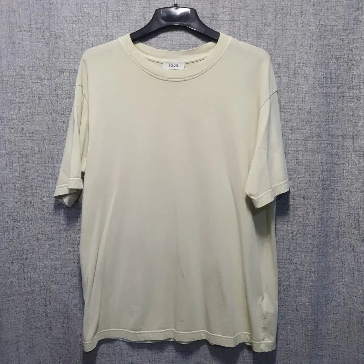 COS(コス) メンズ リラックス オーバーサイズ ラウンド 半袖Tシャツ M