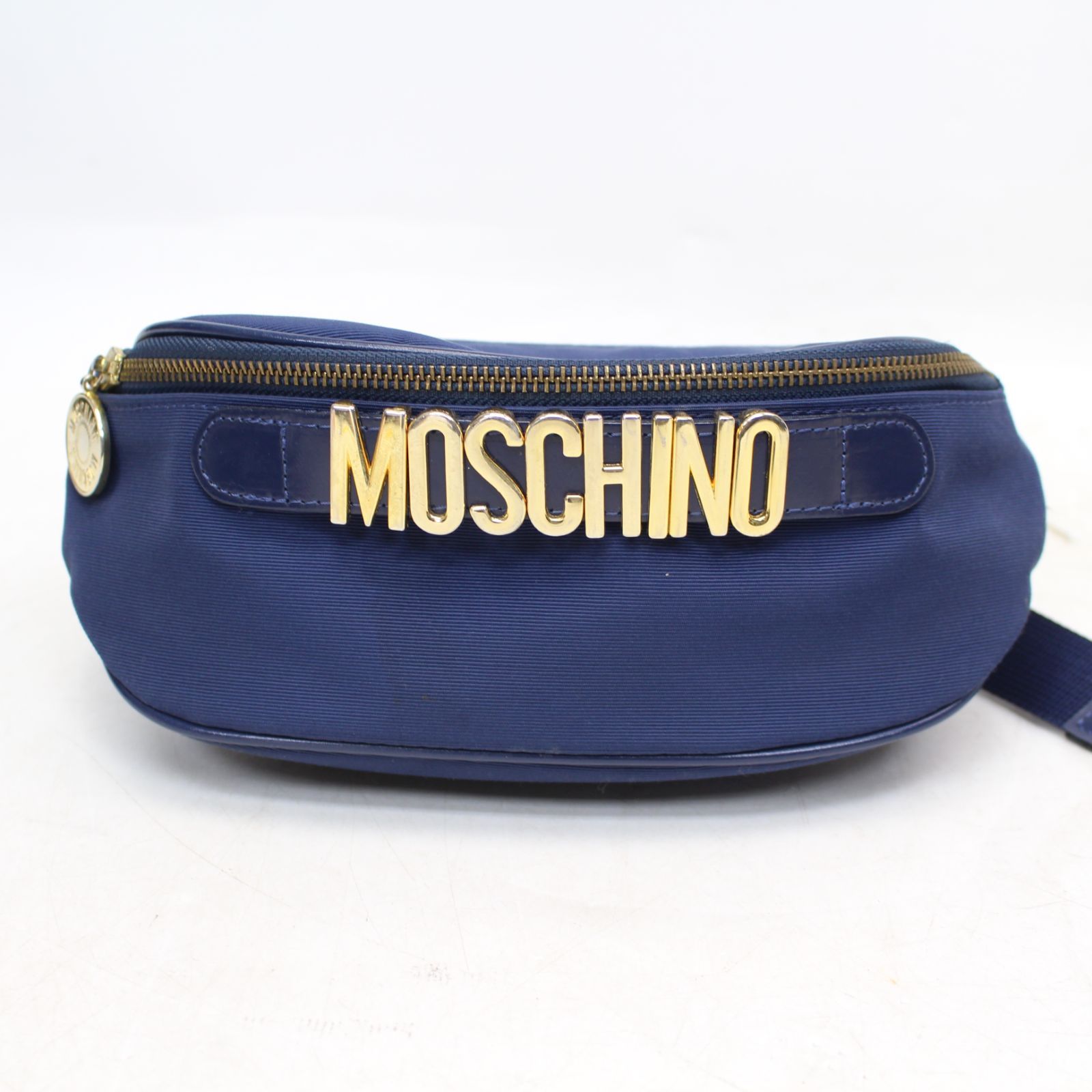 392 MOSCHINO モスキーノ ロゴプレート ボディバッグ ウエストバッグ