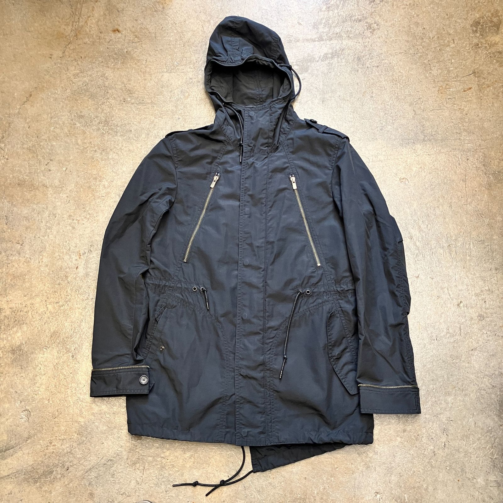 BLACKBARRETT by NEIL BARRETT (ブラックバレット バイ ニール