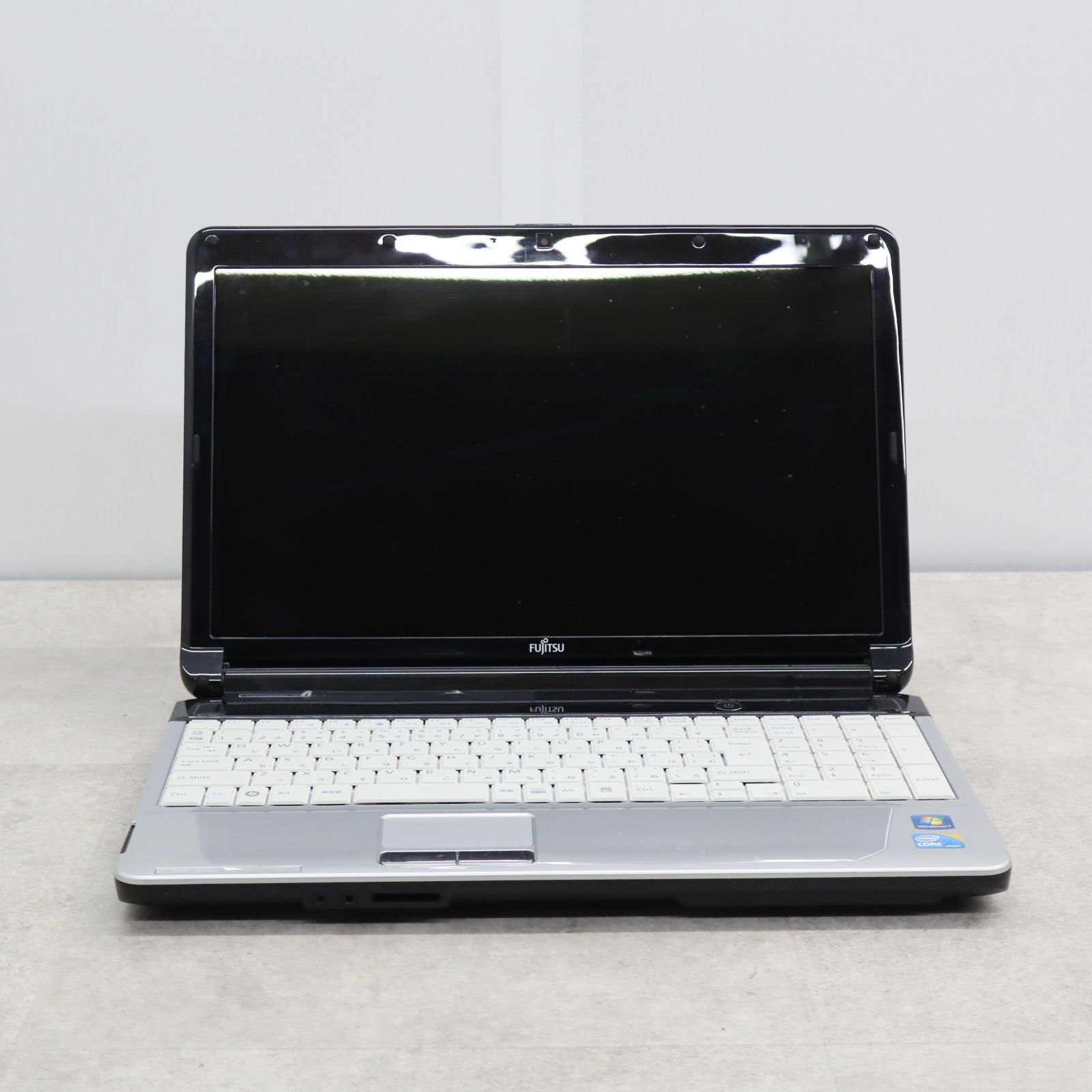 ★即使用★富士通 LIFEBOOK AH530/3A★高速Corei3/無線/DVD/4G/500G/Win10/Office2019