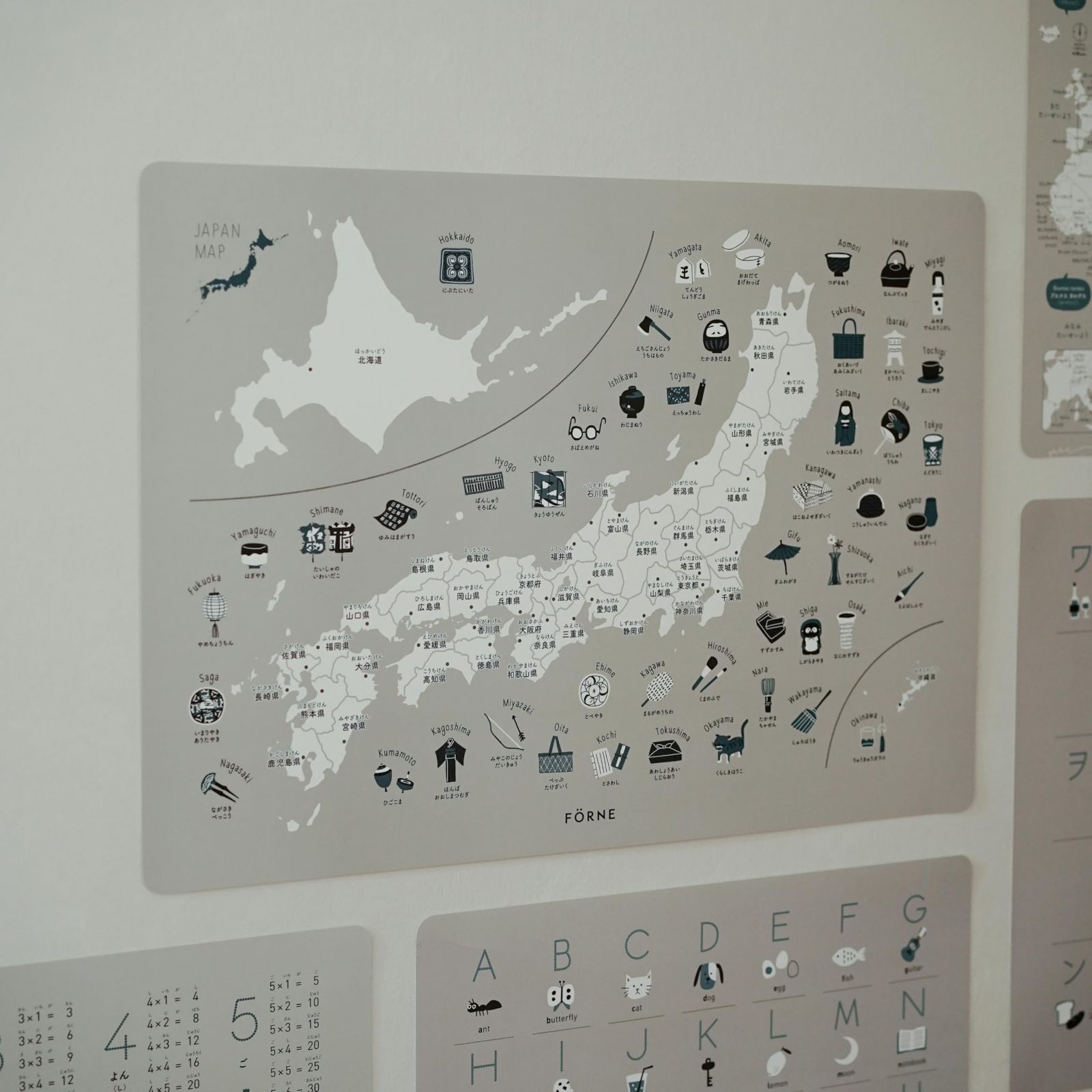 お風呂の壁に貼れる耐水合成紙 ライトグレー