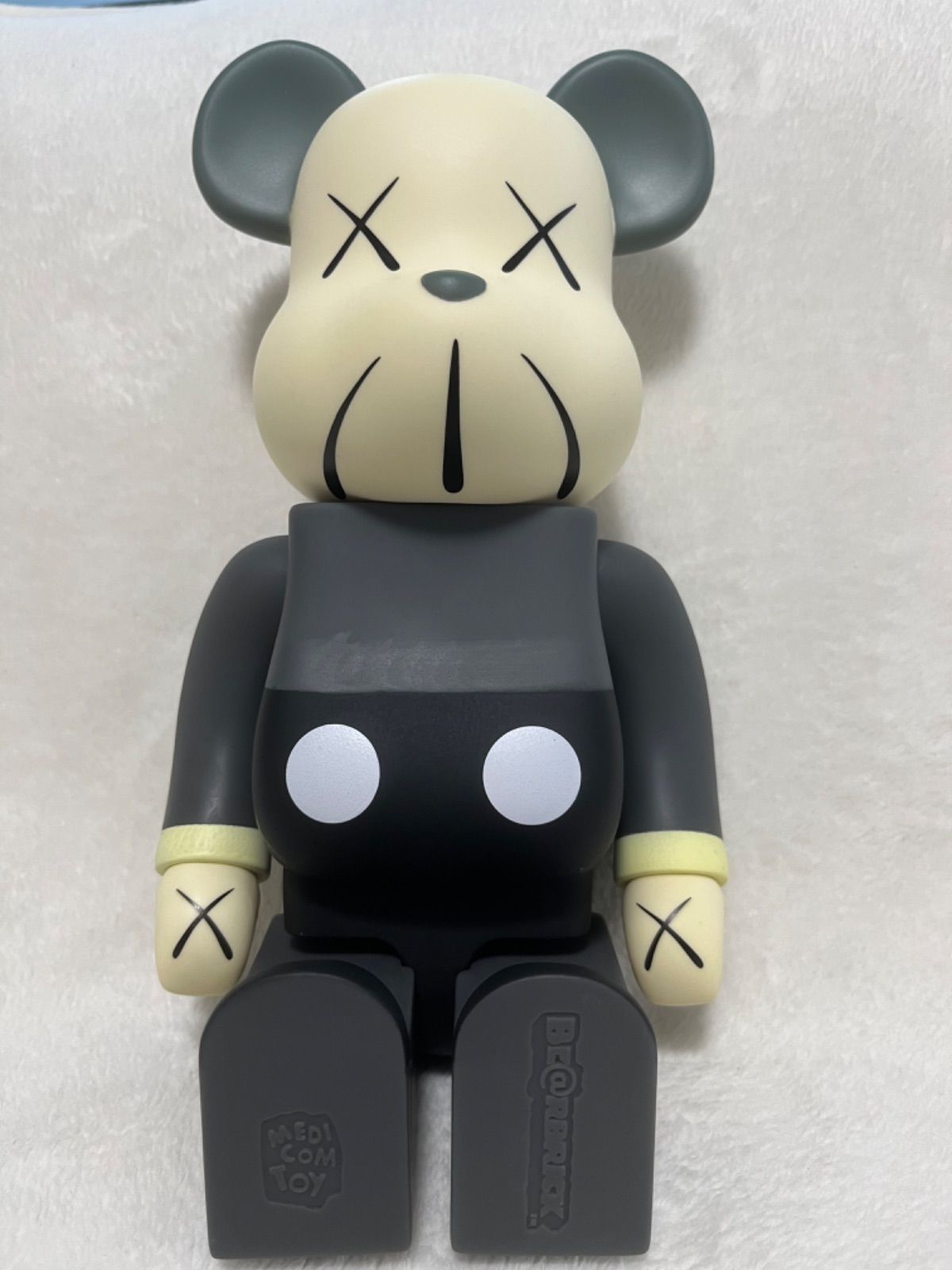 ベアブリック BE@RBRICK ブルックリン KAWS 400% 28センチ