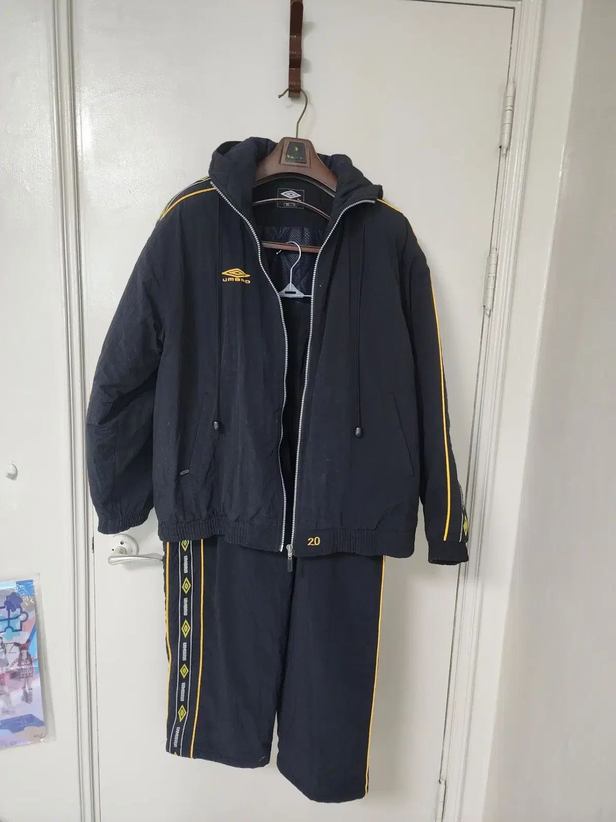 オーバーサイズ アンブロ スクール ウィンドブレーカー-ズボン セット 3XL 110