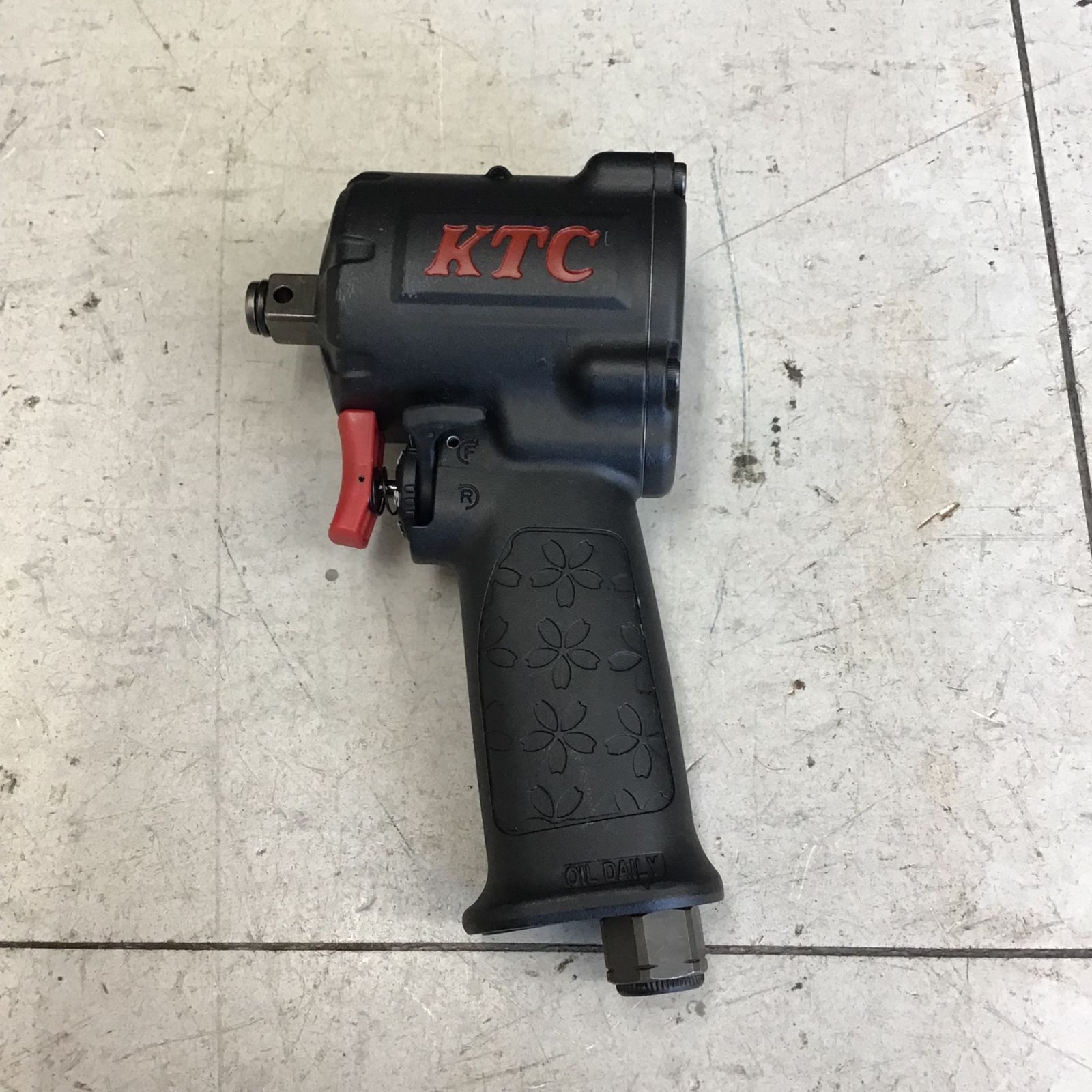 〇京都機械工具(KTC) エアインパクトレンチ JAP418（KTC 12.7sq エアー 