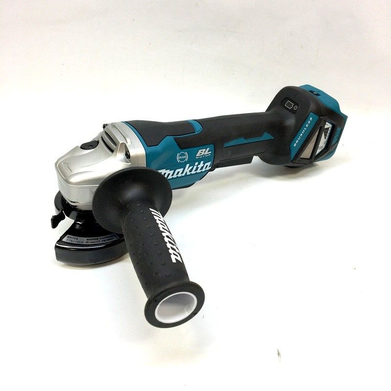 Makita - 【値下げ】makita マキタ 充電式ディスクグラインダー 中古 未使用 makitaマキタ 100mm 充電式ディスクグラインダ GA418DZ
