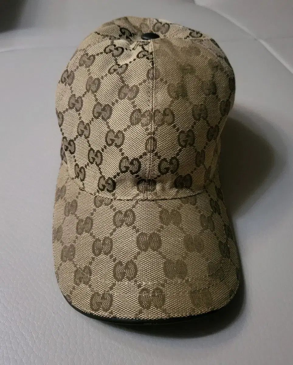GUCCI グッチ ベースボールキャップ レディース M