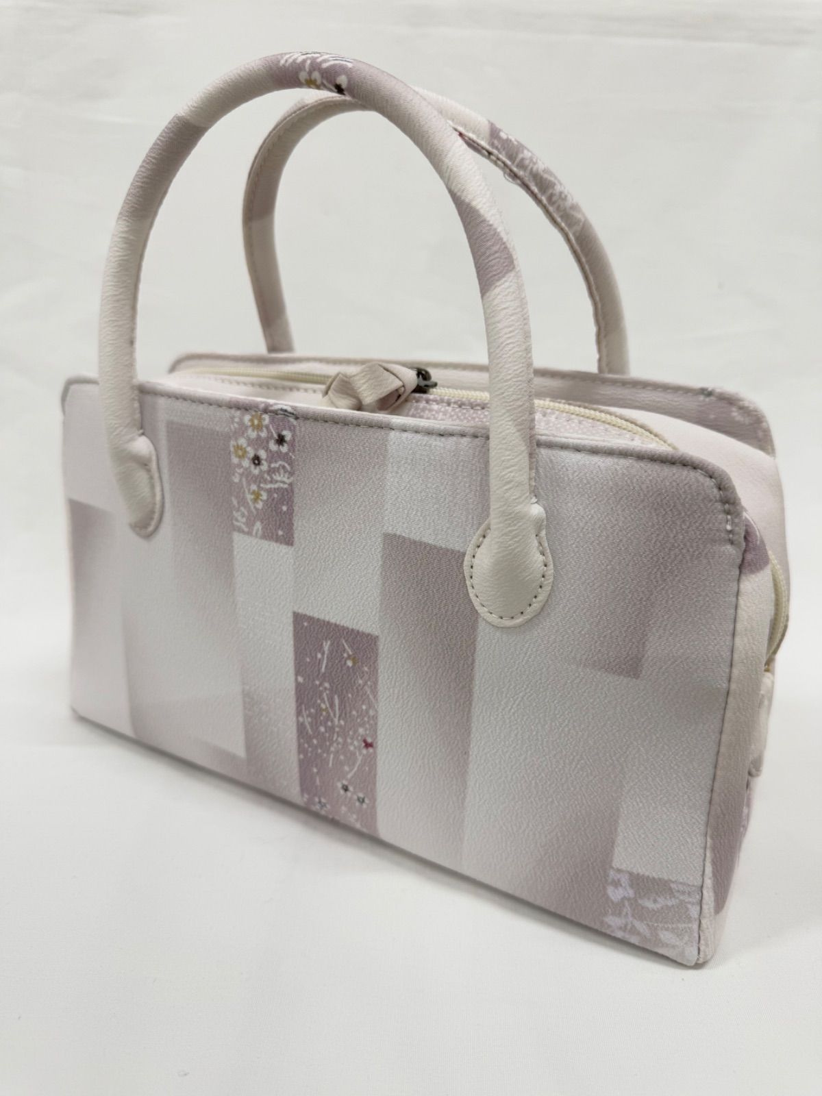 «花ラブリ»RB870WH 利休バッグ 白系 ホワイト系 色紙 四季の花 ポリエステル 和装バッグ 着物バッグ 茶会 茶事 茶席