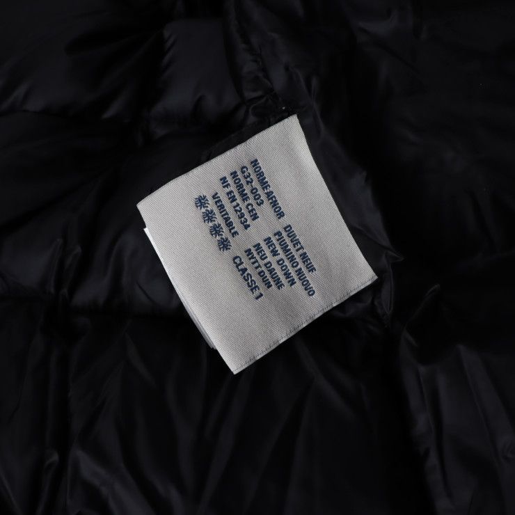 MONCLER モンクレール ダウンジャケット ナイロン 中綿：ダウン90 