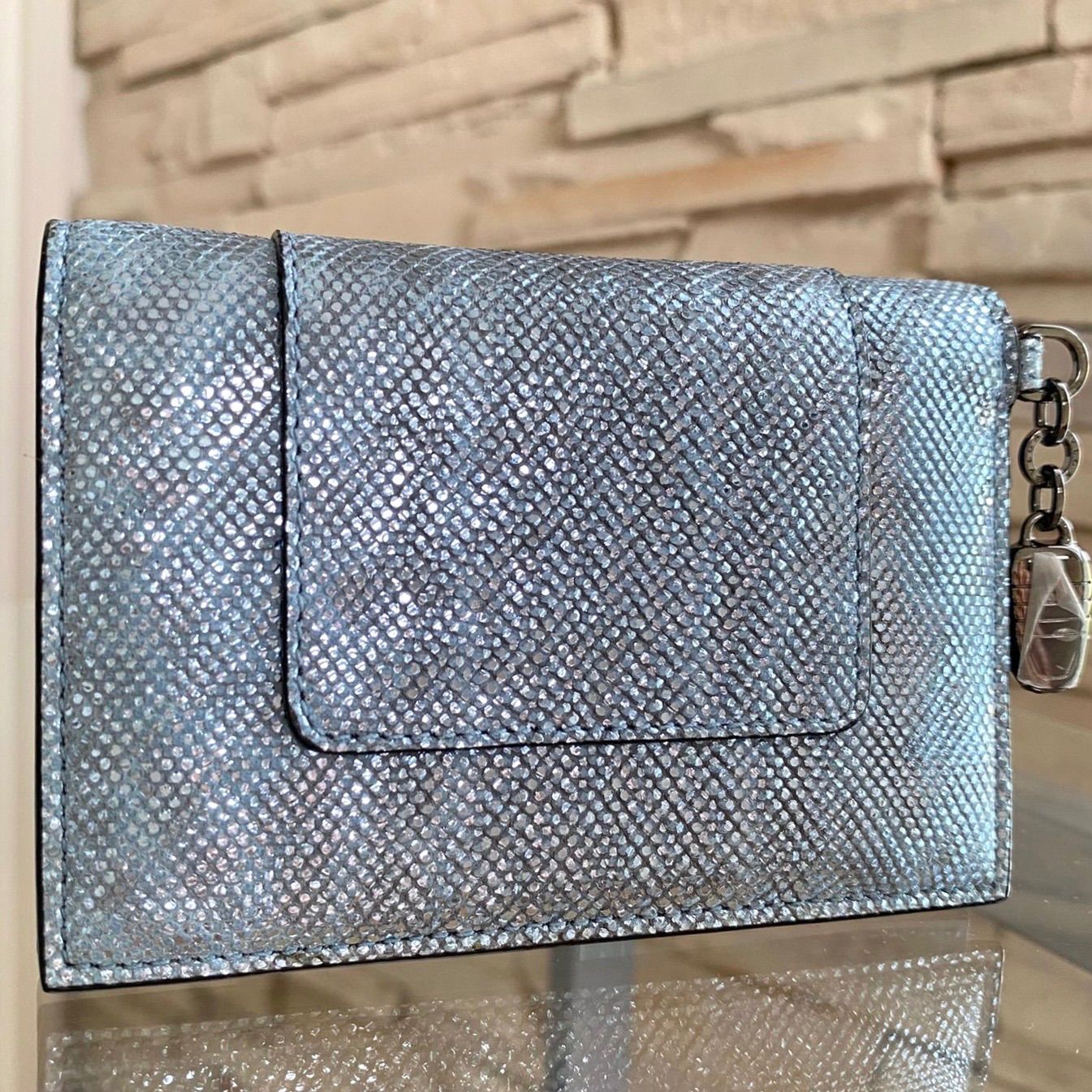 BVLGARI】セルペンティ フォーエバー カードホルダー ラメ入り