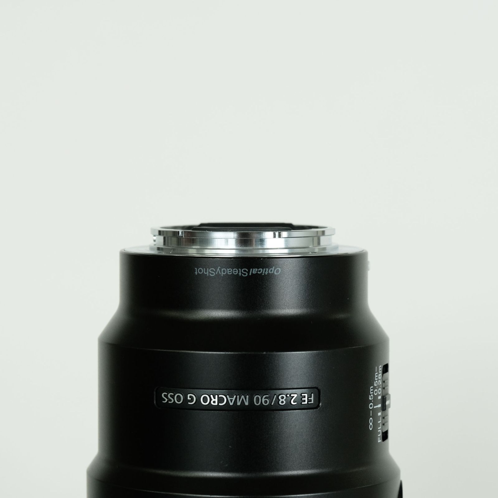 SEL90M28G |