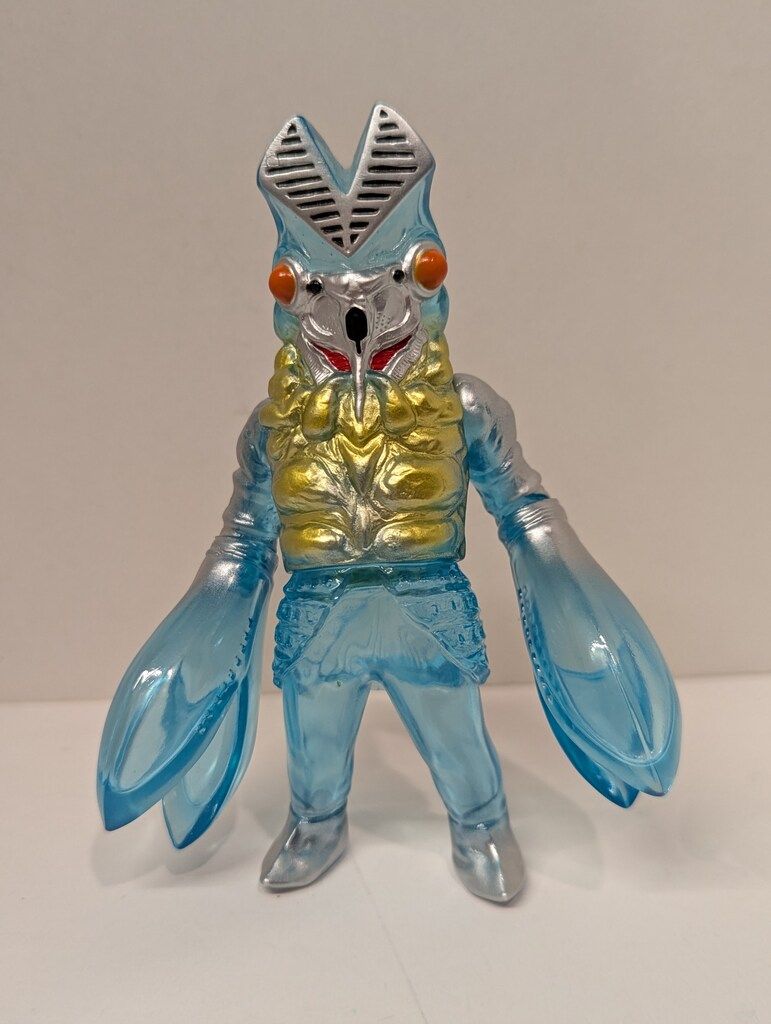 バルタン星人　MAXTOY　円谷プロ　ミニソフビ怪獣倉庫シリーズ MAXTOY 円谷プロ ミニソフビ怪獣倉庫シリーズ バルタン星人 水色