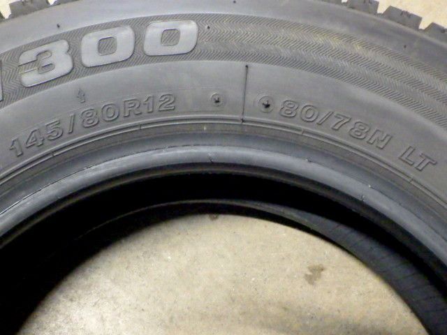 【激安セール！】 SP849 F● ◆ 製 約8部山●BS W300●145 80R12 80 78NLT●4本 焦点のあった