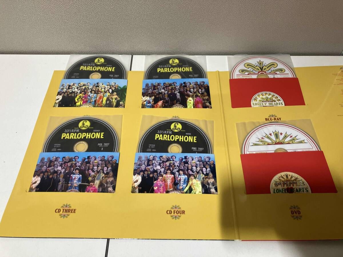 ビートルズ　サージェント・ペパーズ　スーパー・デラックス・エディション Amazon.com: Sgt. Pepper's Lonely Hearts Club Band[Super