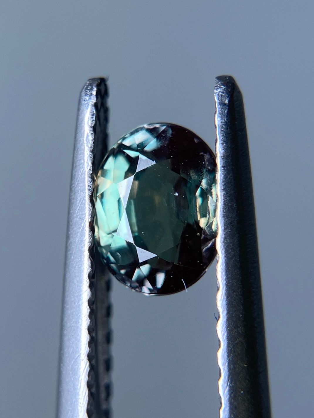 スリランカ産非加熱天然アレキサンドライトルース アレキサンドライト 天然 0.64ct スリランカ産 GIA鑑別書付き 5.48