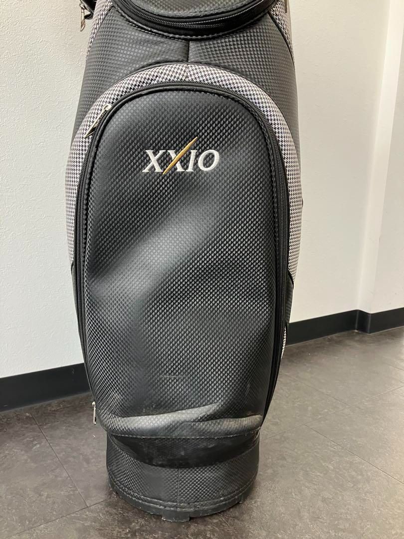 値下！XXIO ダンロップ キャディバッグ スタンド型 千鳥柄