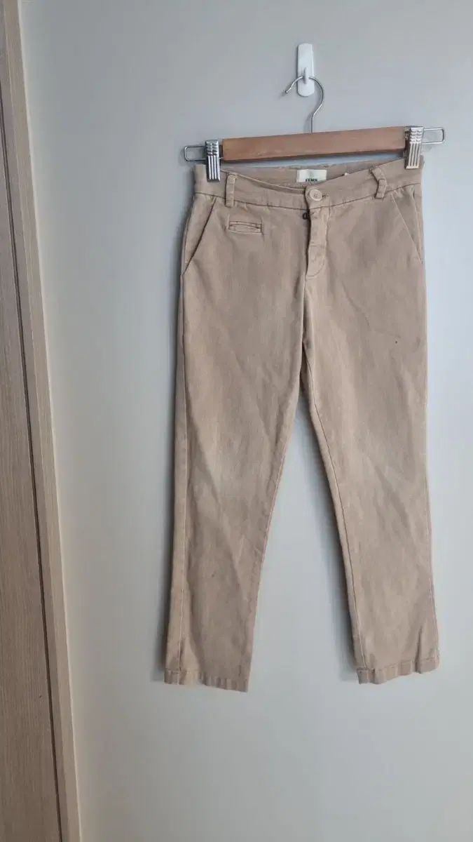 FENDI キッズ ベージュ コットンパンツ 8A 正規品