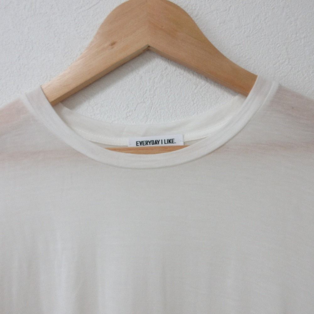 新品同様 24AW EVERYDAY I LIKE. エブリデイアイライク ドゥーズィエムクラス Bet Tシャツ ホワイト レディース 古着 中古 新品同様 24AW EVERYDAY I LIKE. エブリデイアイライク
