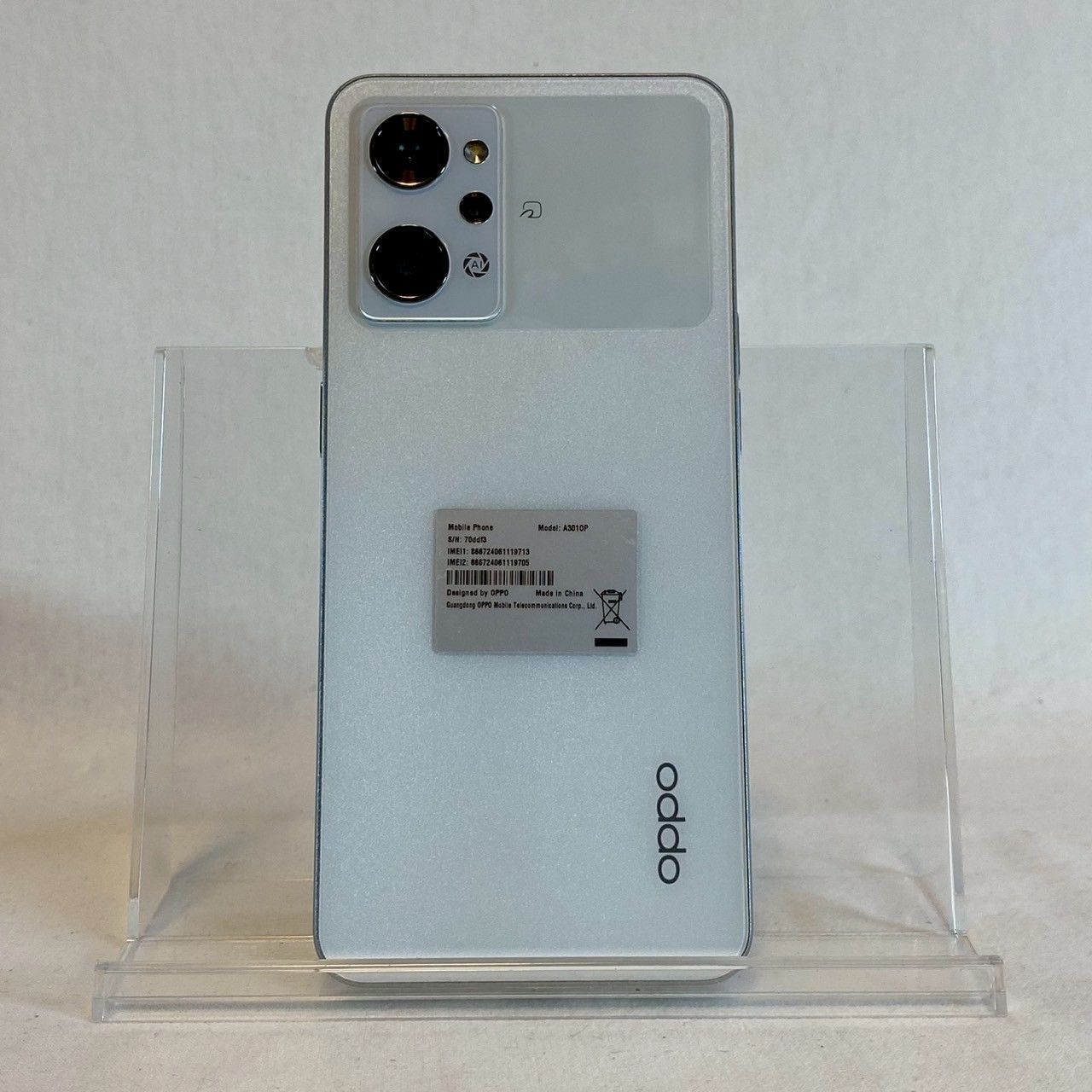 OPPO Reno9 A 本体 付属品あり OPPO Reno9 A」をレビュー！eSIM対応の高性能スマホ！｜BIC SIM
