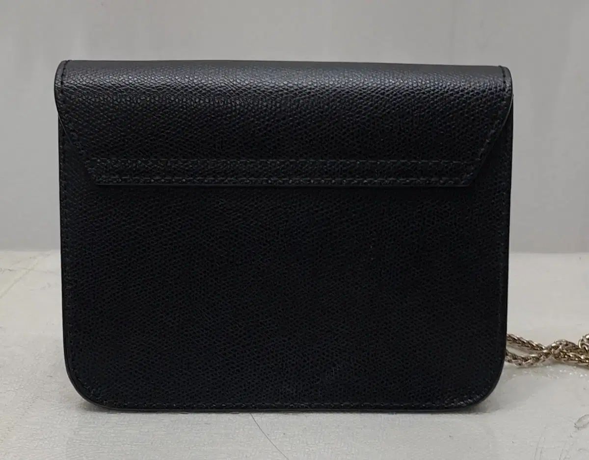 FURLA