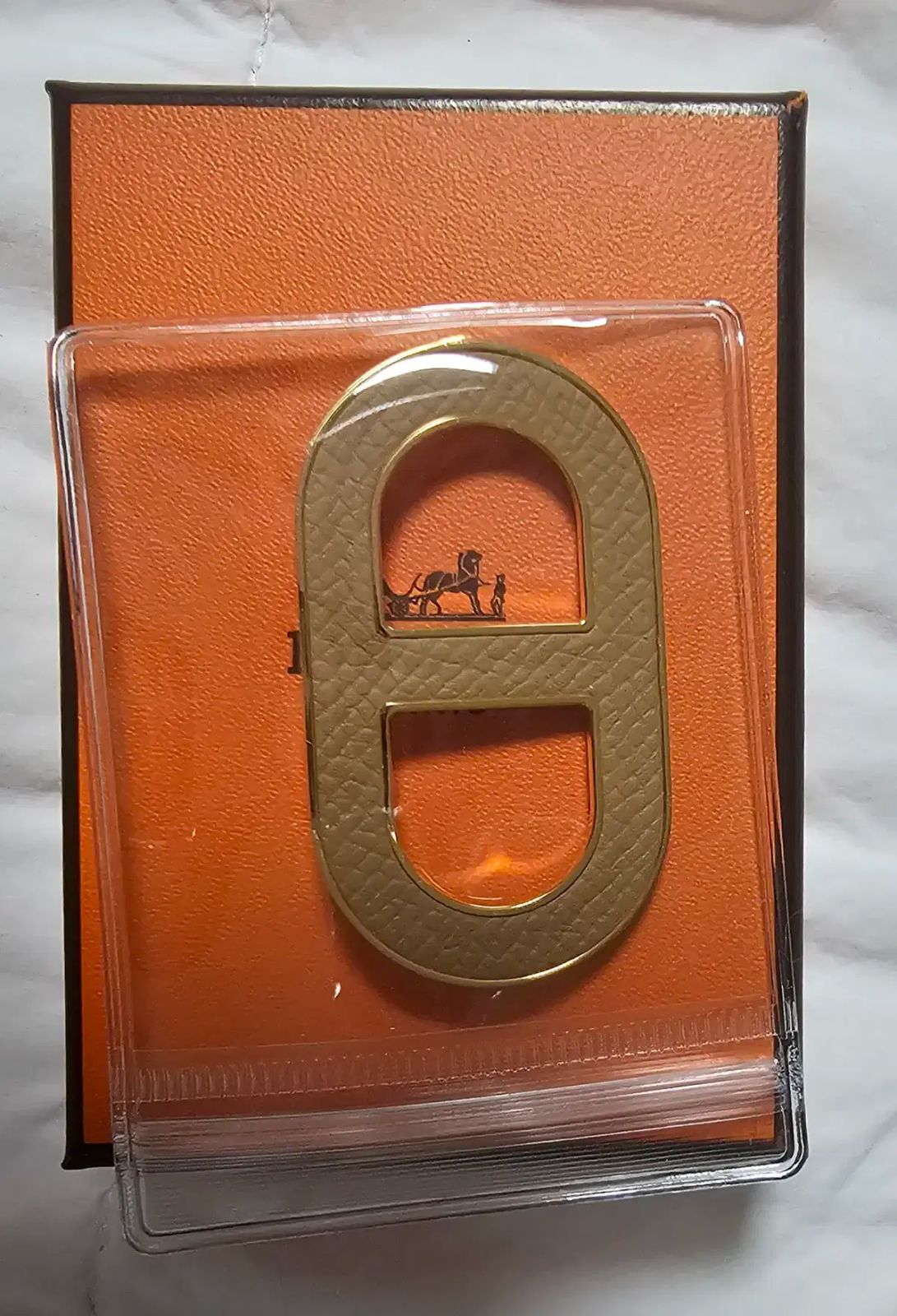 エルメス シャンタル ブローチ ビスケット ゴールド