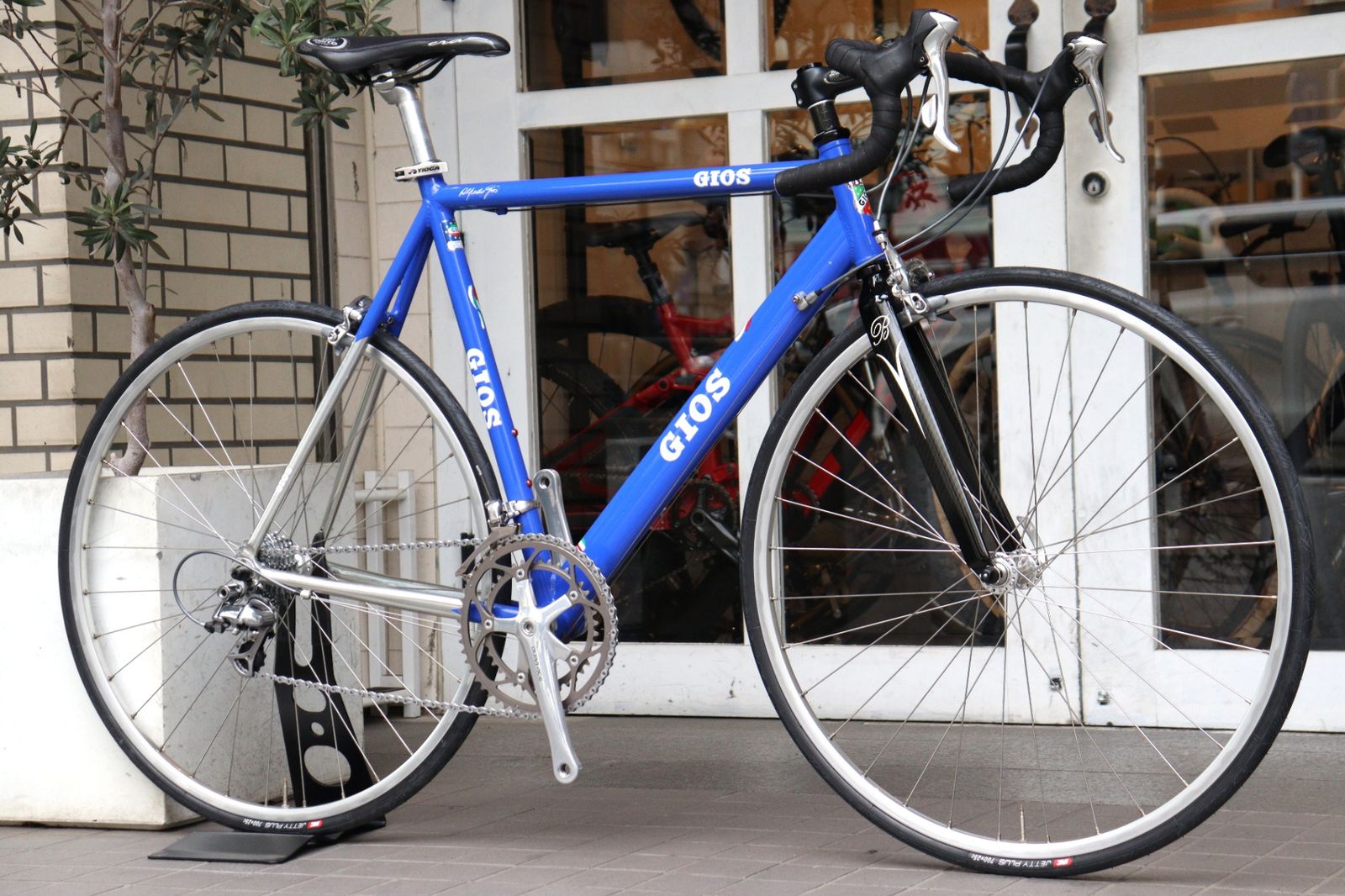 GIOS AEROLITE ロードバイク 青 池Cオリジナル完成車「GIOS AERO LITE DISC」新たに54サイズも