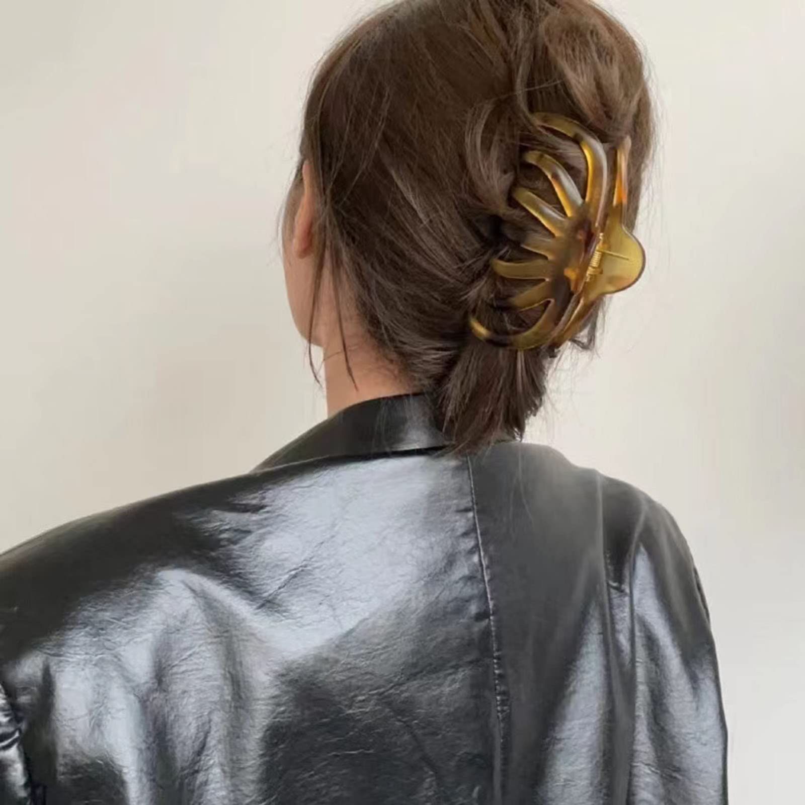  数量 クリップ しっかりとまる バンスクリップ 韓国 髪留め おしゃれ ファッション セット 大きめ 簡約 エレガント レディース ヘアクリップ 小物 べっ甲 Fuyunohi ブラック ブラウン クリップ クリップ 輪ゴム