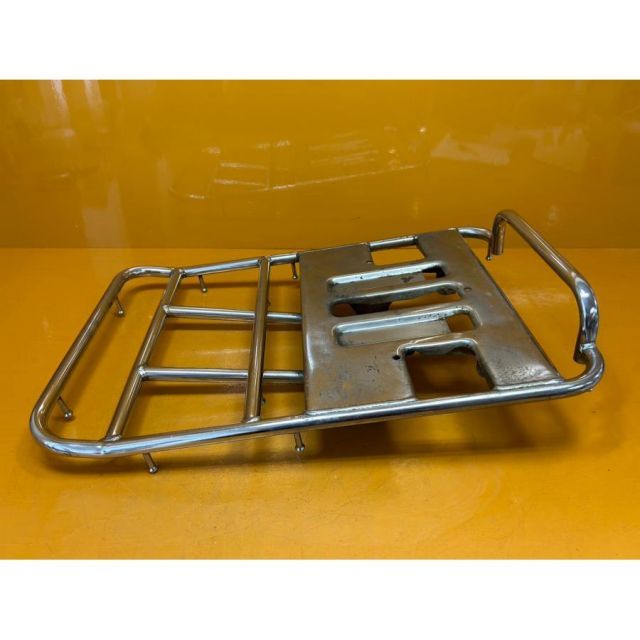 75337 HONDA ホンダ スーパーカブ プレスカブ C50 AA01 リアキャリア 荷台 大型 ロング 錆あり