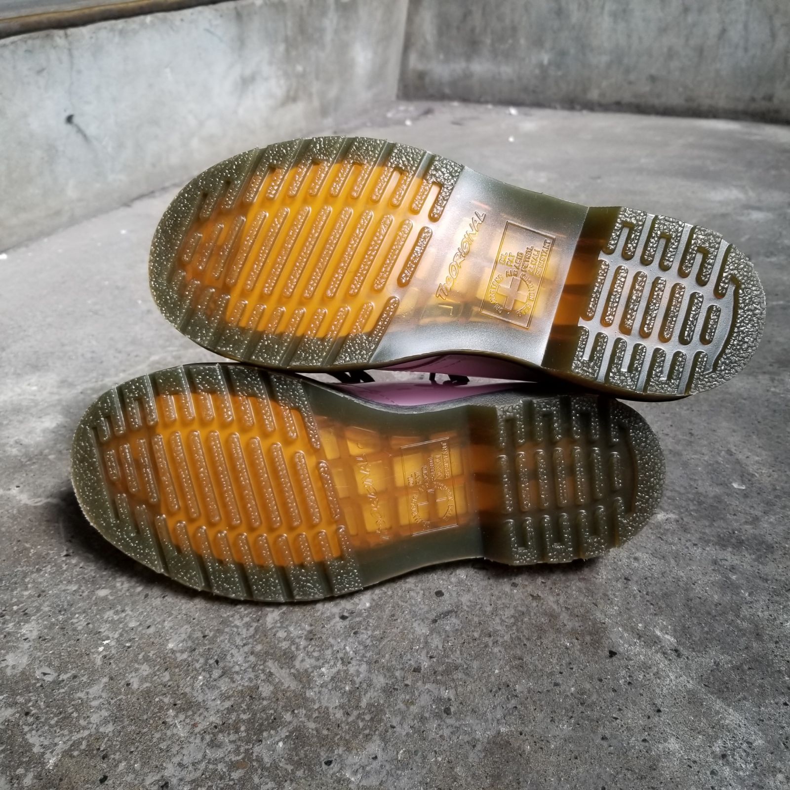 Dr.Martens 26422 3ホールシューズ UK3 パテント ピンク